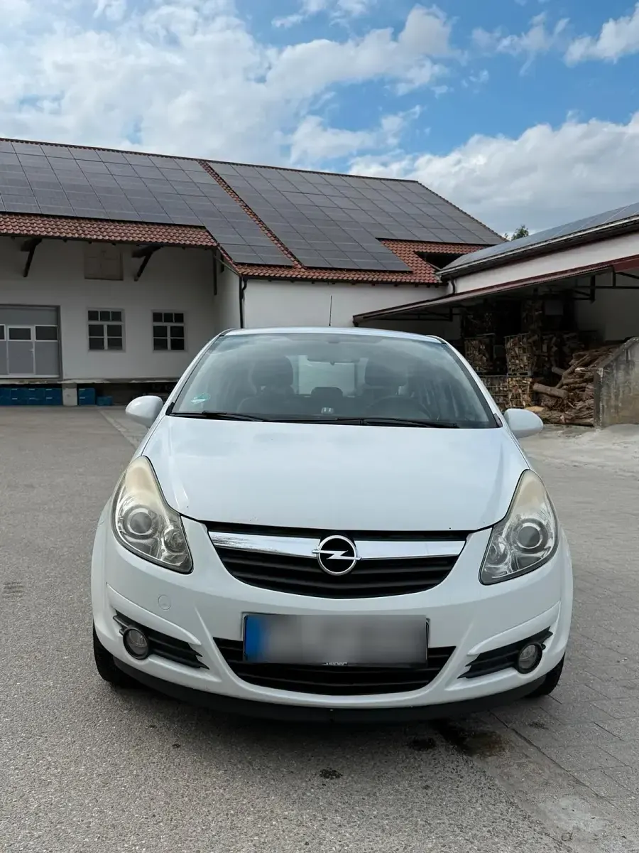Gebraucht Opel Corsa 81 PS (59 kW) 2009 Weiß Kleinwagen
