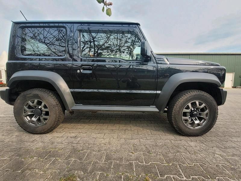 Second-hand Suzuki Jimny 2019 Negru SUV