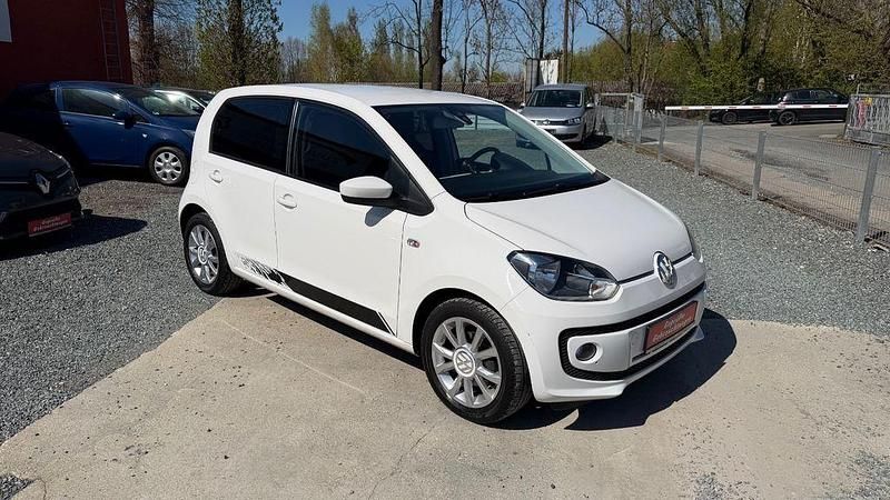 Second-hand VW up! 60 CP (44 kW) 2016 Alb Hatchback