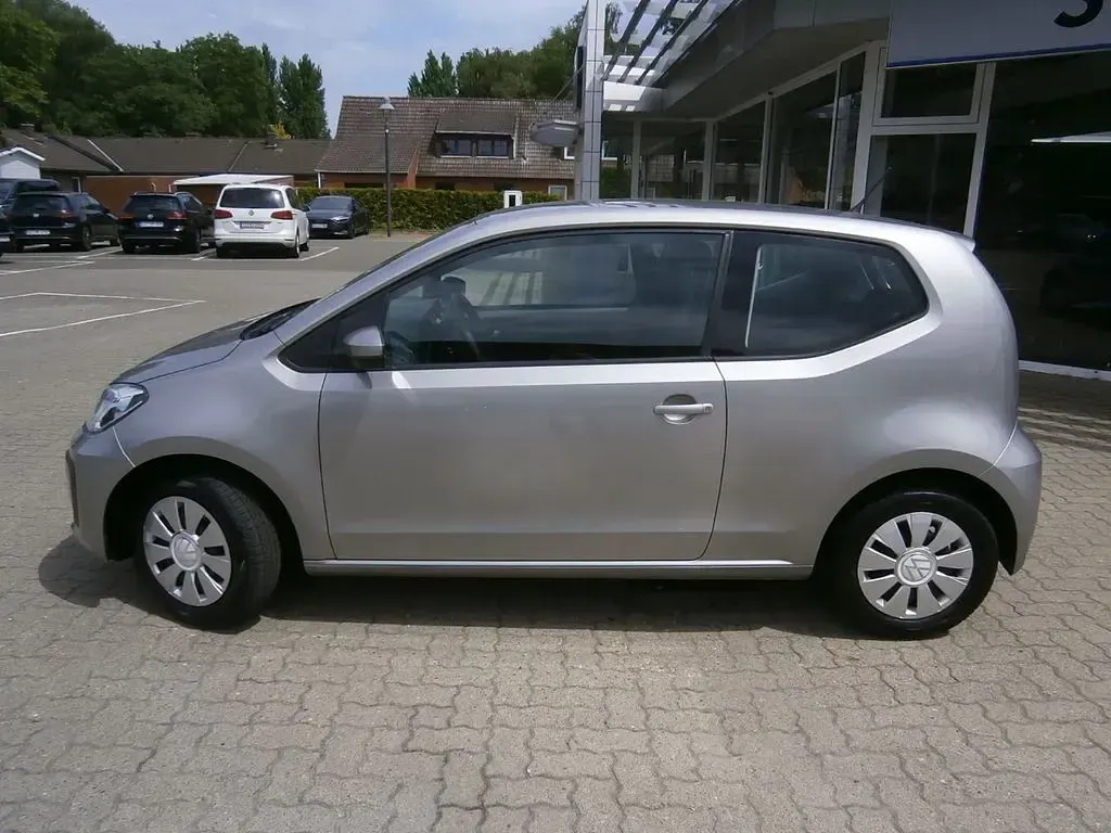 Gebraucht VW up! 65 PS (47 kW) 2021 Tungsten silver (metallic) Kleinwagen