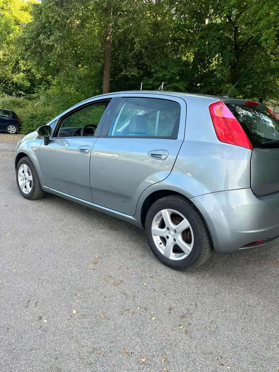 Gebraucht Fiat Punto 75 PS (55 kW) 2006 Grau Kleinwagen