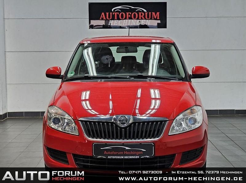 Gebraucht Skoda Fabia Ambition 69 PS (50 kW) 2013 Rot Limousine