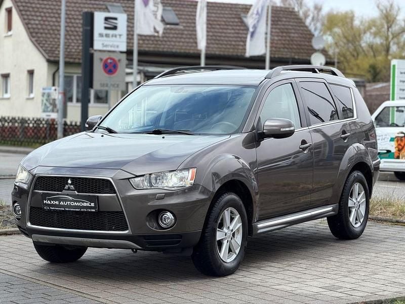 Gebraucht Mitsubishi Outlander Motion 177 PS (130 kW) 2012 Braun SUV