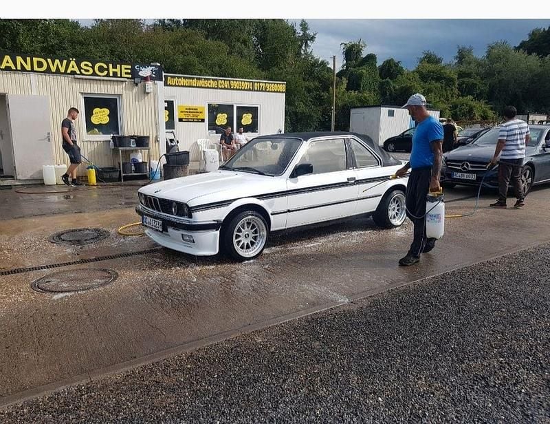 Weiß Gebraucht 1985 BMW 323 Cabriolet Cabrio | 7.700 € - Bild 1/4