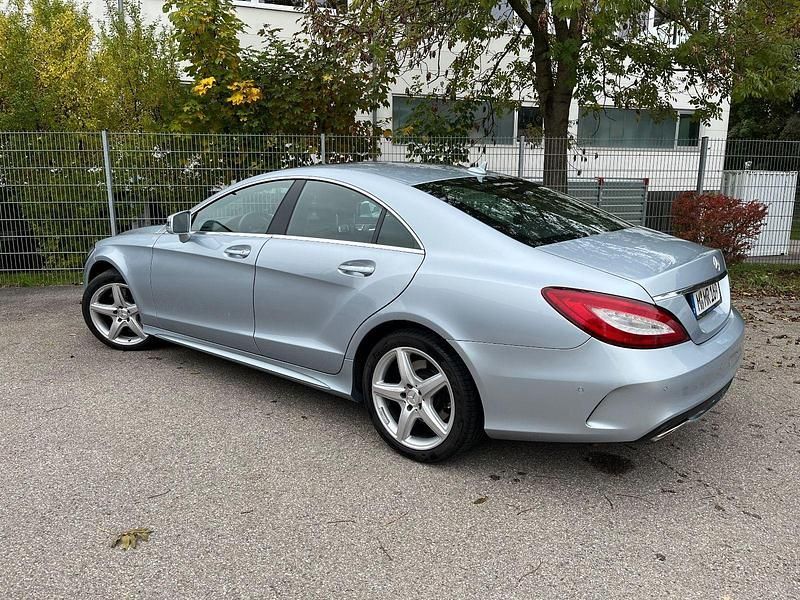 Silber Gebraucht 2015 Mercedes CLS500 AMG Coupé | 34.900 € (Guter Preis) - Bild 1/4