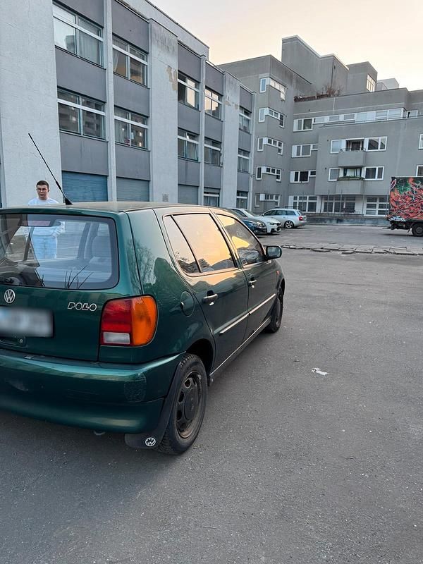 Gebraucht VW Polo 101 PS (74 kW) 1997 Grün Limousine