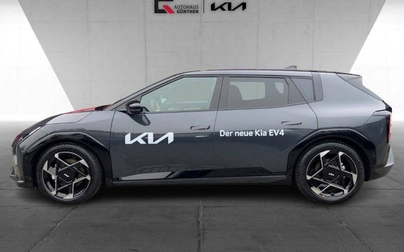 Gebraucht Kia EV4 GT-Line 150 kW (204 PS) 2025 Schwarz Kleinwagen