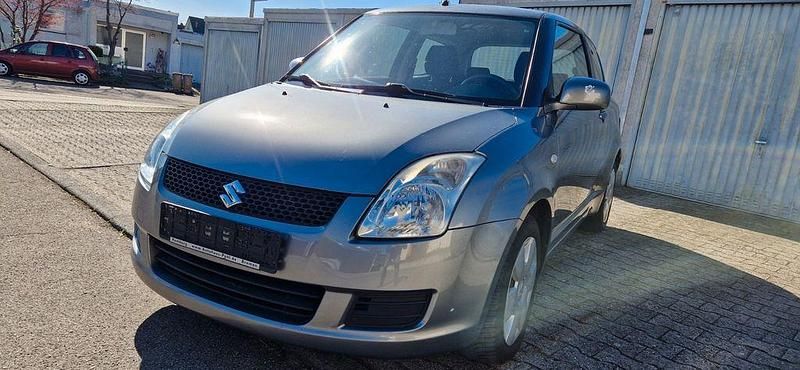 Gebraucht Suzuki Swift Comfort 92 PS (67 kW) 2009 Grau Kleinwagen