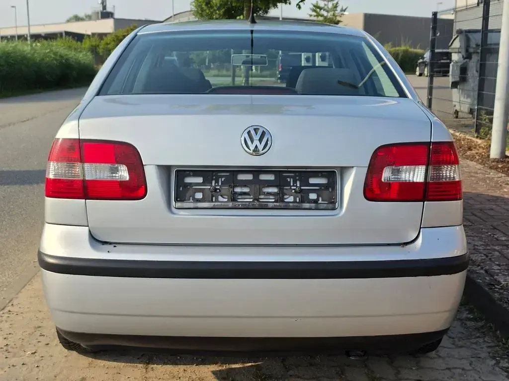 Gebraucht VW Polo 75 PS (55 kW) 2004 Silber Kleinwagen