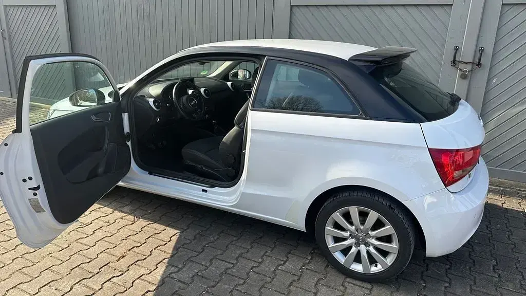 Gebraucht Audi A1 Ambition 122 PS (89 kW) 2014 Weiß Kleinwagen