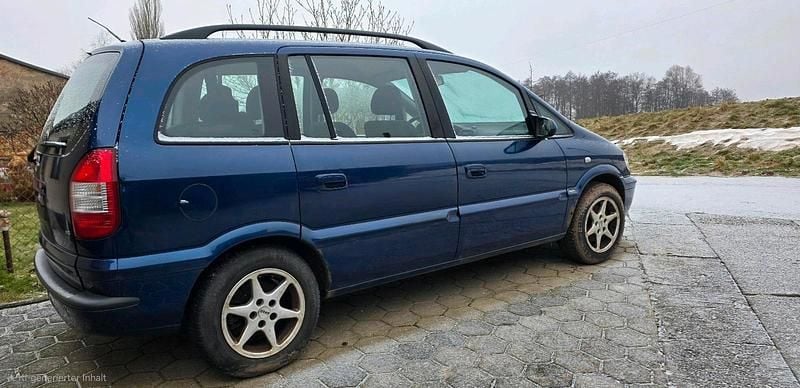 Blau Gebraucht 2005 Opel Zafira Van / Kleinbus | 750 € (Superpreis) - Bild 1/4