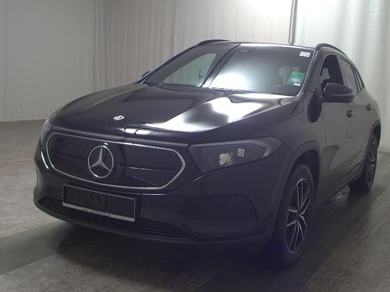 Gebraucht Mercedes EQA250 Progressive 139 kW (190 PS) 2023 Schwarz SUV