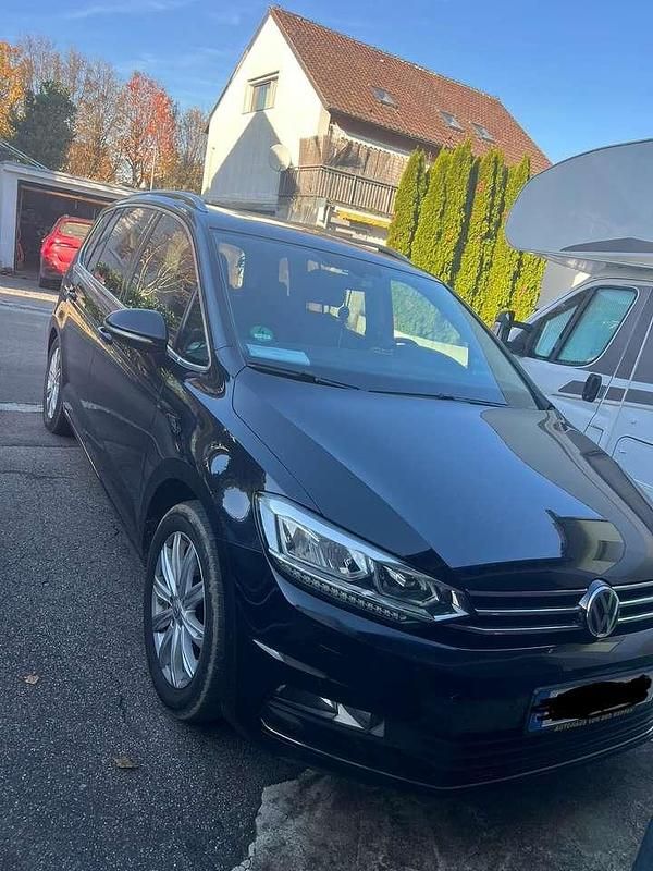 Gebraucht VW Touran Highline 150 PS (110 kW) 2016 Schwarz Van / Kleinbus