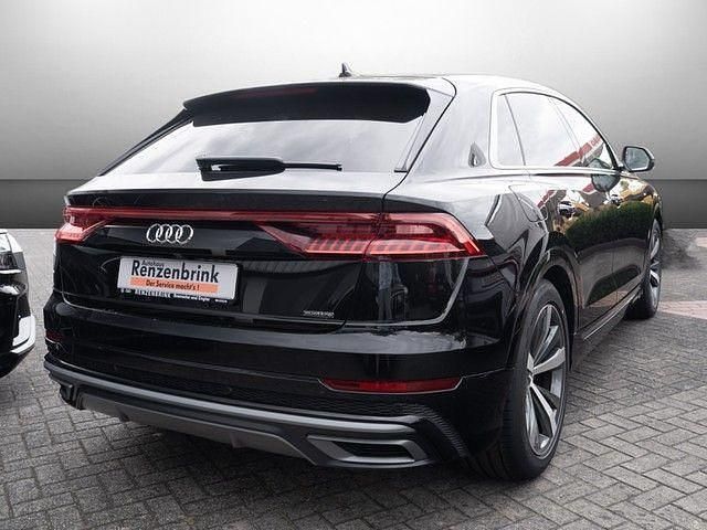 Gebraucht Audi Q8 Ambiente 286 PS (210 kW) 2020 Schwarz SUV