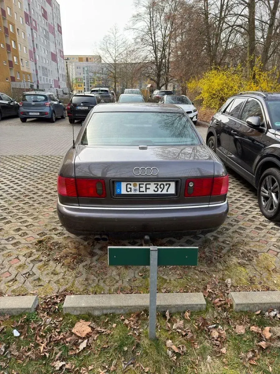 Brugt Audi A8 310 HK (228 kW) 2001 Brun Sedan
