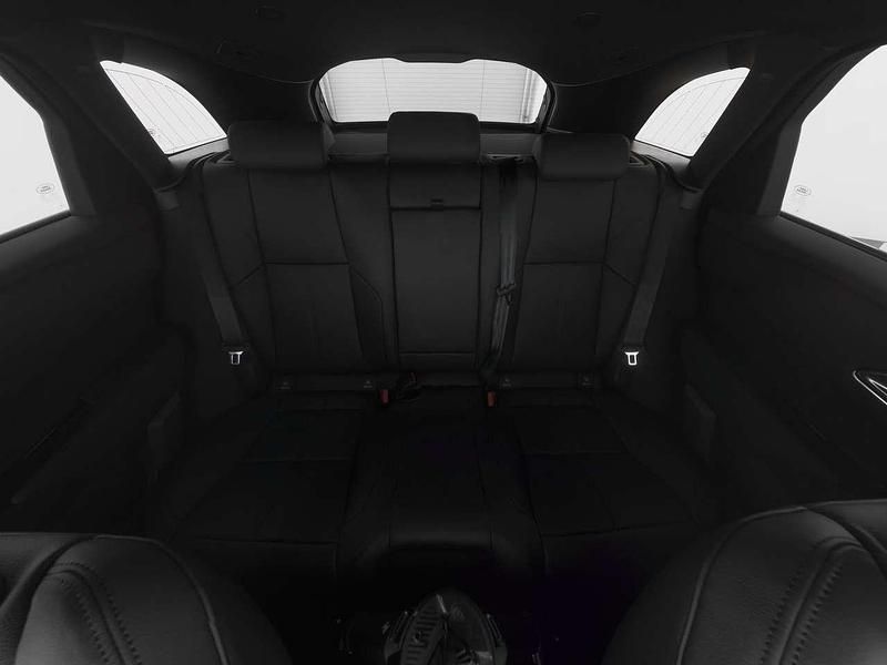 Gebraucht Land Rover Range Rover Velar SE Dynamic 404 PS (297 kW) 2026 Grau SUV