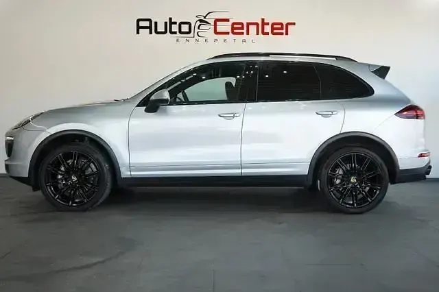 Gebraucht Porsche Cayenne S 420 PS (308 kW) 2015 Silber SUV