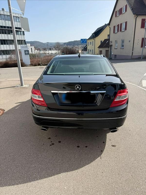 Gebraucht Mercedes C320 224 PS (164 kW) 2008 Schwarz Limousine