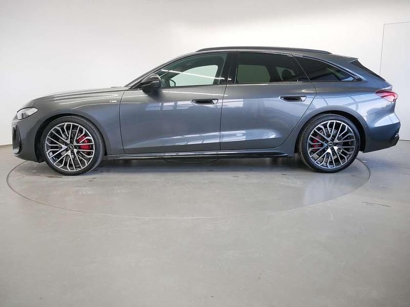 Gebraucht Audi A5 S-Line 204 PS (150 kW) 2025 Daytonagrau perleffekt Coupé