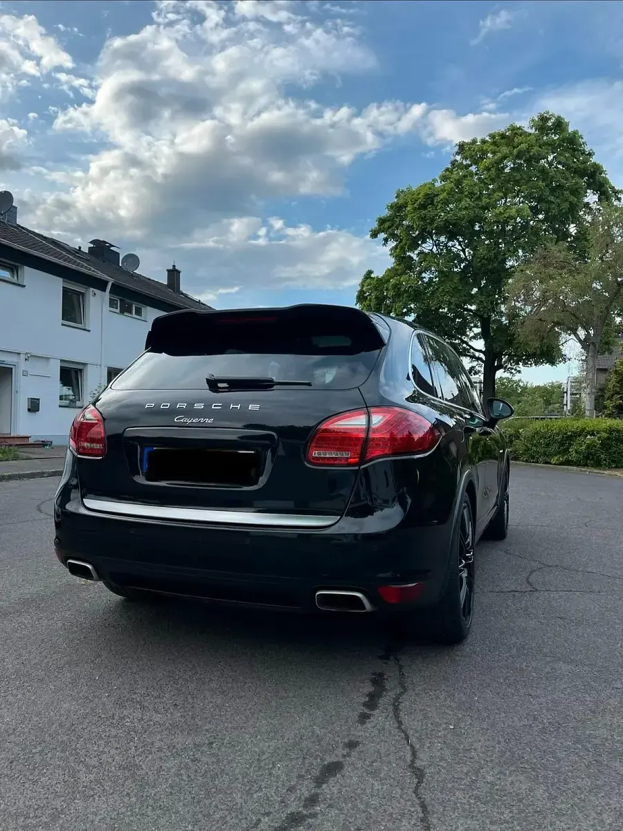Gebraucht Porsche Cayenne 245 PS (180 kW) 2013 Schwarz SUV