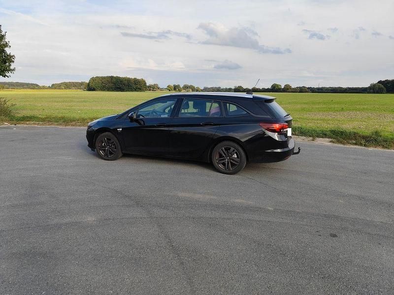 Schwarz Gebraucht 2020 Opel Astra GS Line Kombi | 10.999 € (Superpreis) - Bild 1/4