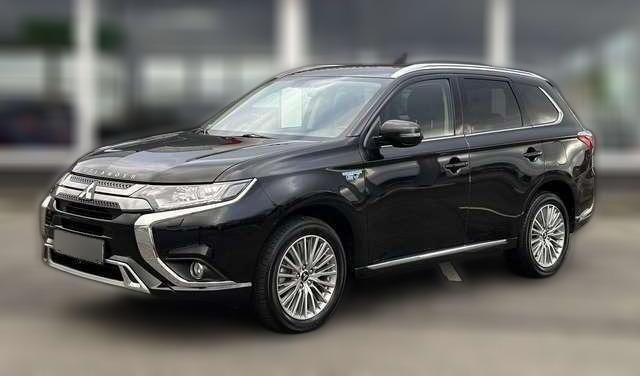 Schwarz metallic Gebraucht 2021 Mitsubishi Outlander P-HEV Spirit | 29.300 € (Teuer) - Bild 1/1