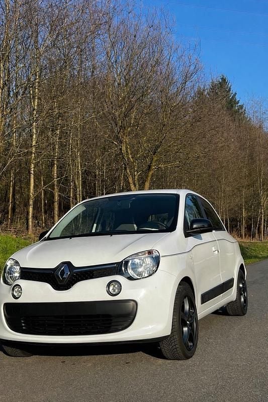 Gebraucht Renault Twingo 69 PS (50 kW) 2017 Weiß Kleinwagen