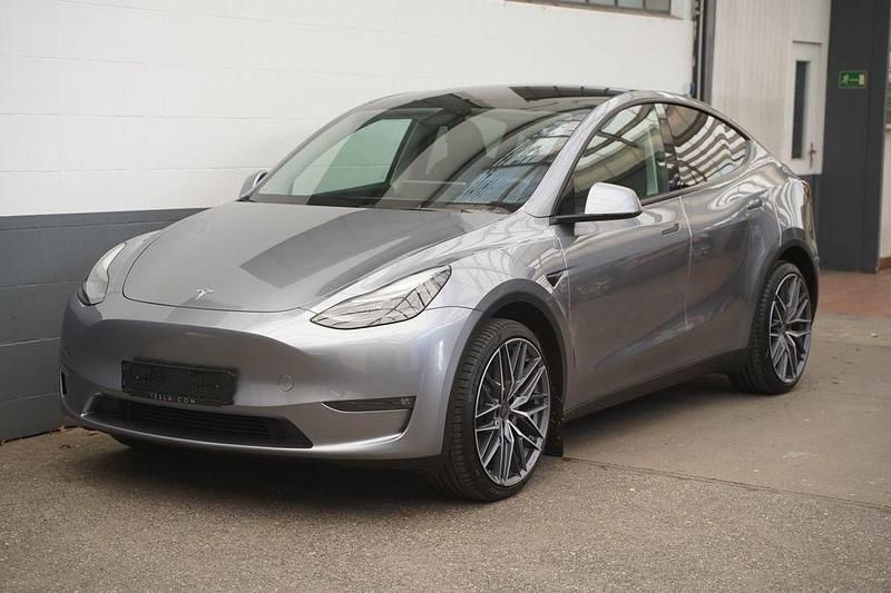 Gebraucht Tesla Model Y Long Range AWD 378 kW (514 PS) 2023 Quicksilver SUV