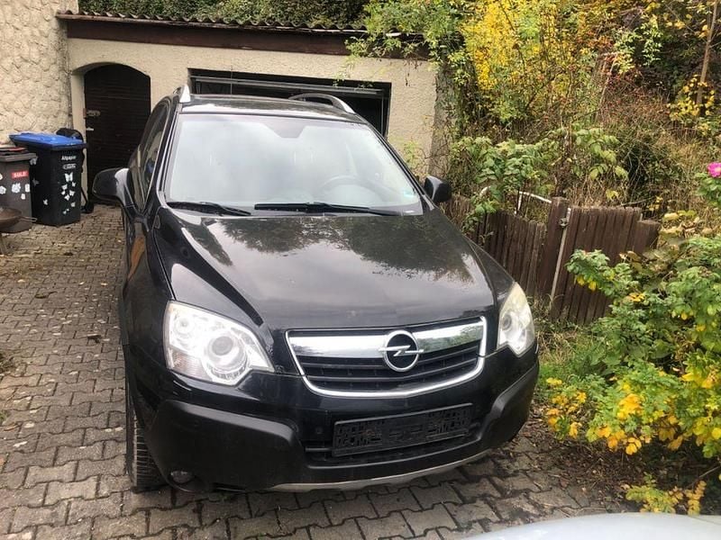 Schwarz Gebraucht 2010 Opel Antara Cosmo SUV | 3.990 € - Bild 1/4