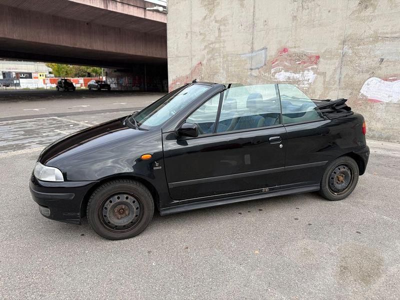 Schwarz Gebraucht 1998 Fiat Punto Cabriolet Cabrio | 2.000 € (Superpreis) - Bild 1/4