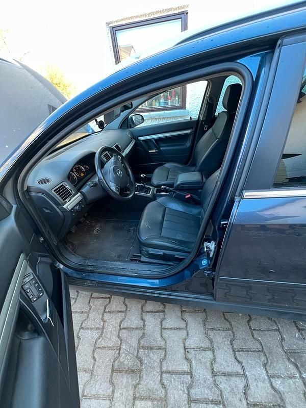 Gebraucht Opel Vectra 150 PS (110 kW) 2008 Blau Kombi