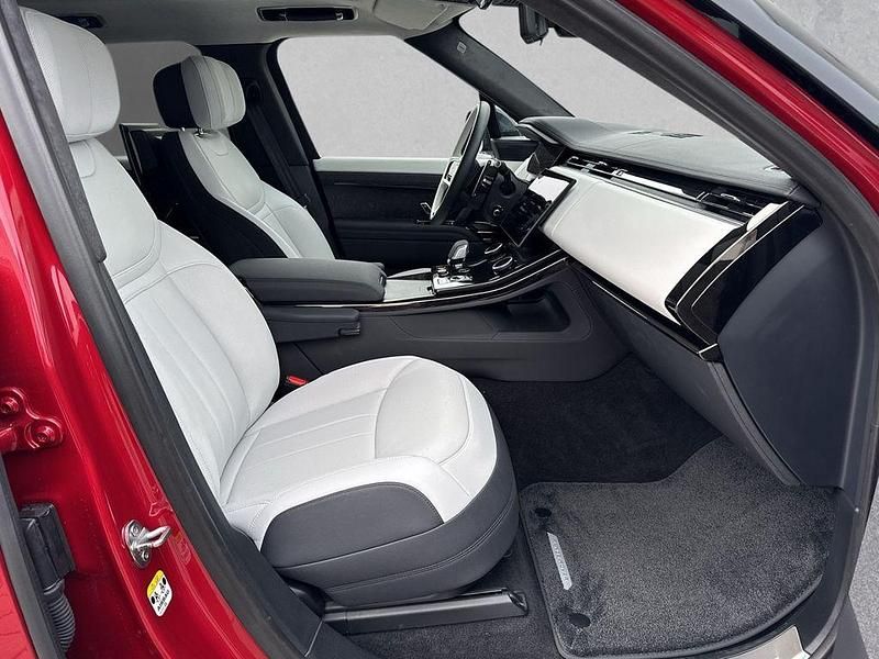 Gebraucht Land Rover Range Rover Sport First Edition 537 PS (394 kW) 2022 Rot SUV