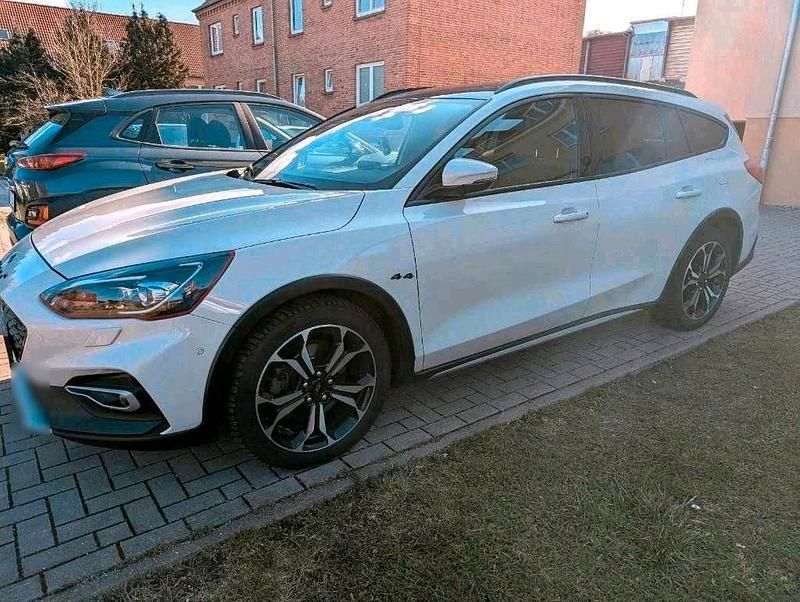 Gebraucht Ford Focus Active 150 PS (110 kW) 2019 Andere farben Kombi