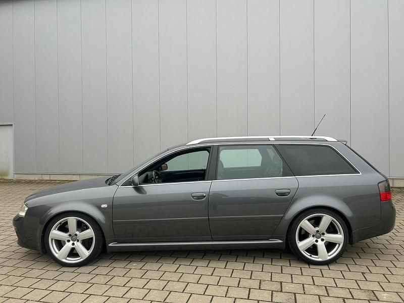 Second-hand Audi RS6 450 CP (330 kW) 2003 Gri Break