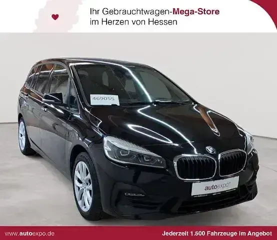 Gebraucht BMW 220 Gran Tourer Advantage 178 PS (130 kW) 2022 Van / Kleinbus