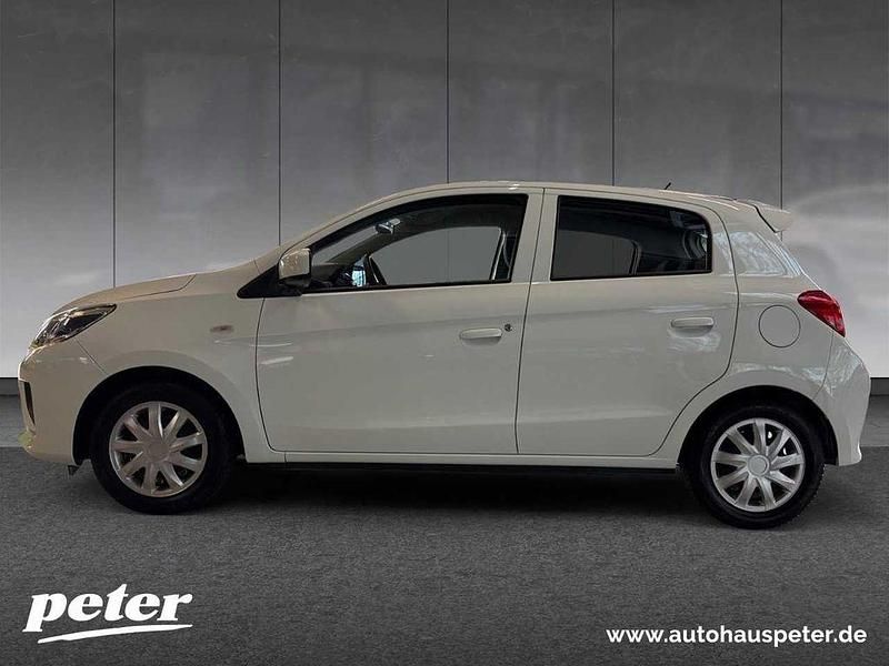 Gebraucht Mitsubishi Space Star Basis 71 PS (52 kW) 2020 Weiß Limousine