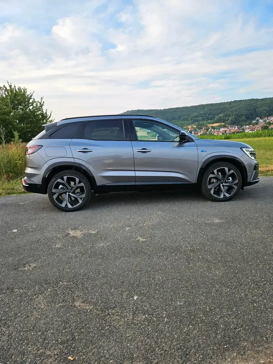 Gebraucht Renault Austral 200 PS (147 kW) 2023 Grau SUV