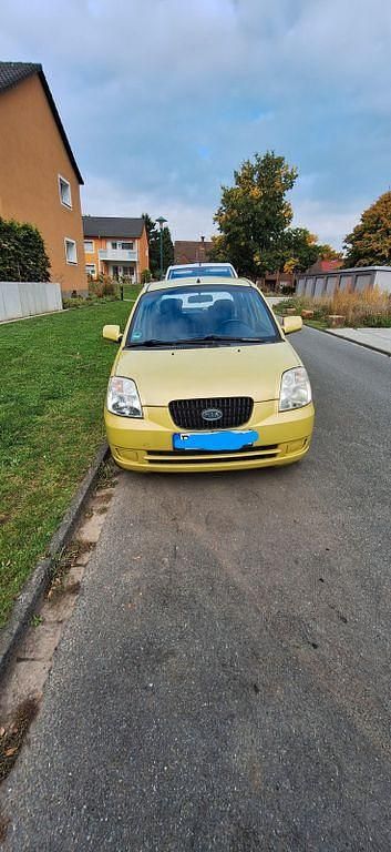 Gelb Gebraucht 2005 Kia Picanto LX Kleinwagen | 2.300 € (Etwas zu teuer) - Bild 1/4