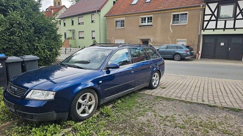 Blau Gebraucht 2000 Audi A6 Kombi | 1.000 € (Guter Preis) - Bild 1/4