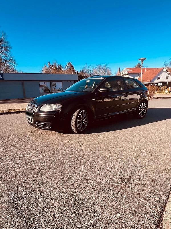 Second-hand Audi A3 105 CP (77 kW) 2006 Negru Hatchback