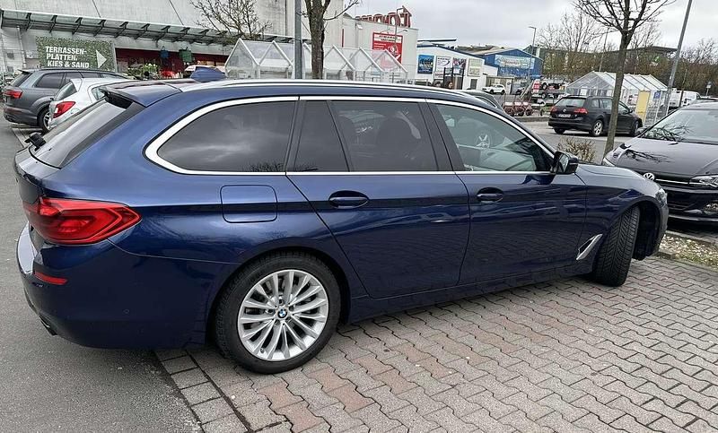 Gebraucht BMW 520 Sport Line 190 PS (139 kW) 2019 Kombi