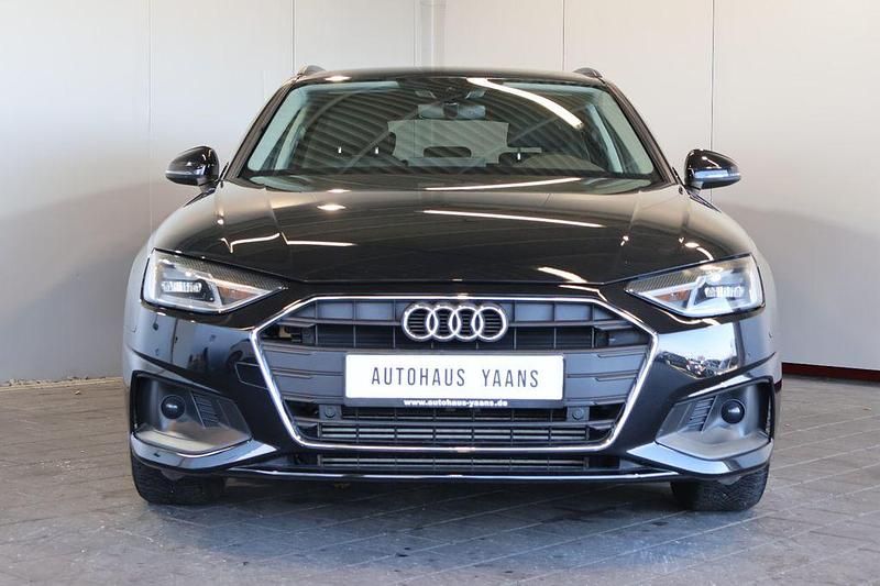 Second-hand Audi A4 150 CP (110 kW) 2022 Negru Break