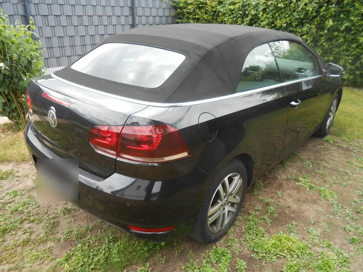 Gebraucht VW Golf Cabriolet 122 PS (89 kW) 2012 Schwarz Cabrio