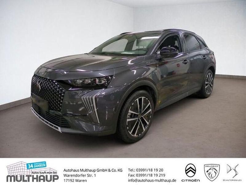 Titangrau metallic Gebraucht 2025 DS Automobiles DS7 Crossback SUV | 32.440 € (Fairer Preis) - Bild 1/4