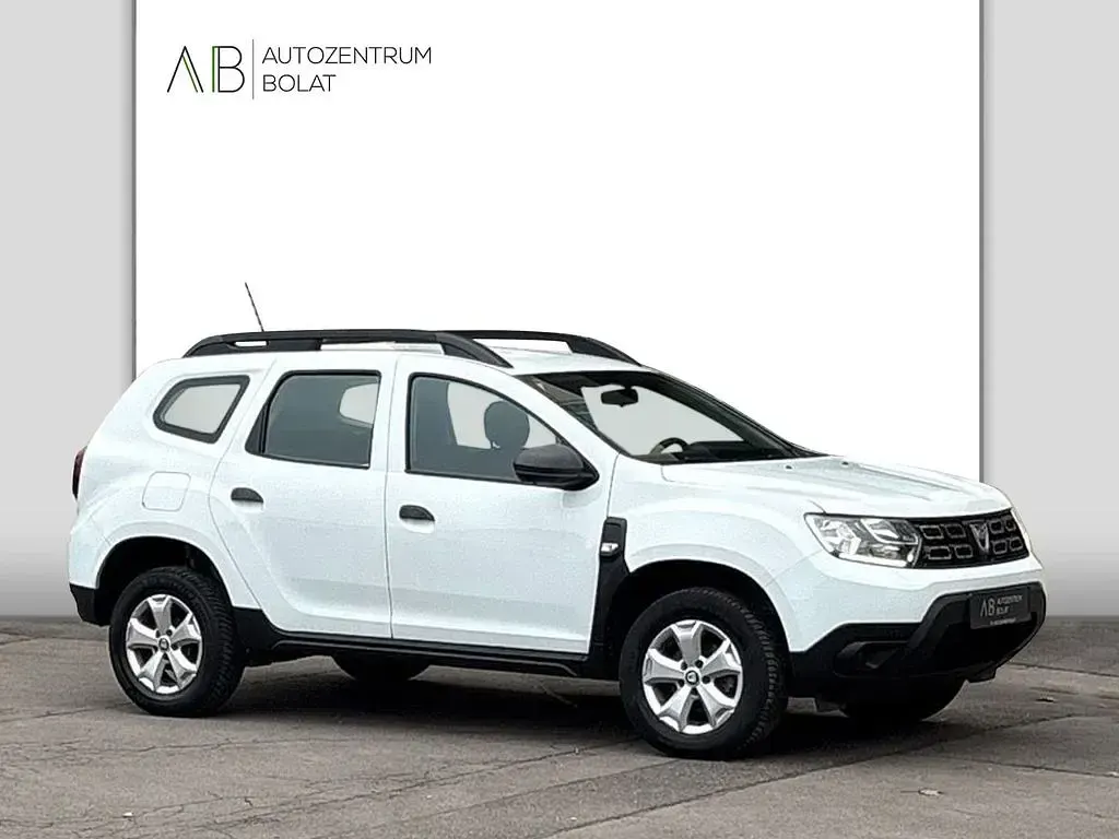 Używany Dacia Duster Deal 101 KM (74 kW) 2020 Biały SUV