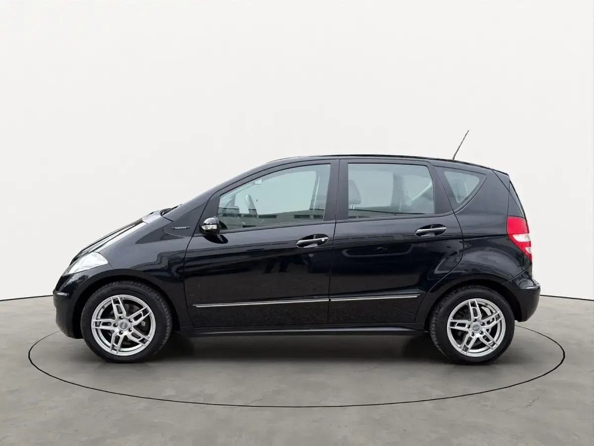 Gebraucht Mercedes A150 95 PS (69 kW) 2008 Schwarz Kleinwagen