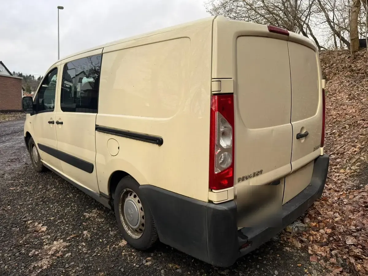 Gebraucht Peugeot Expert 90 PS (66 kW) 2007 Beige Van