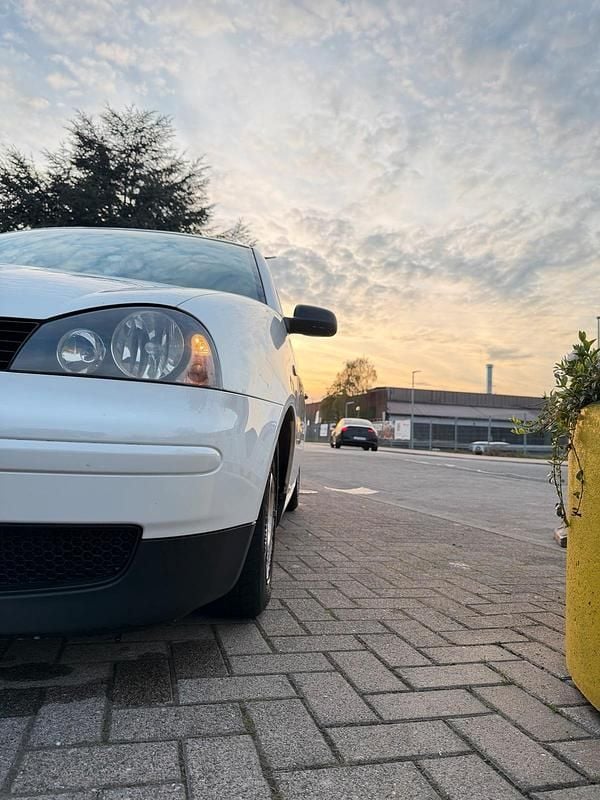 Gebraucht Seat Arosa 50 PS (36 kW) 2003 Weiß Kleinwagen