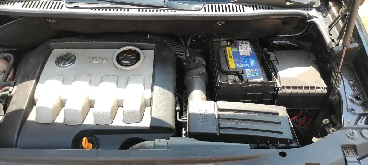 Gebraucht VW Touran 115 PS (84 kW) 2005 Schwarz Van / Kleinbus