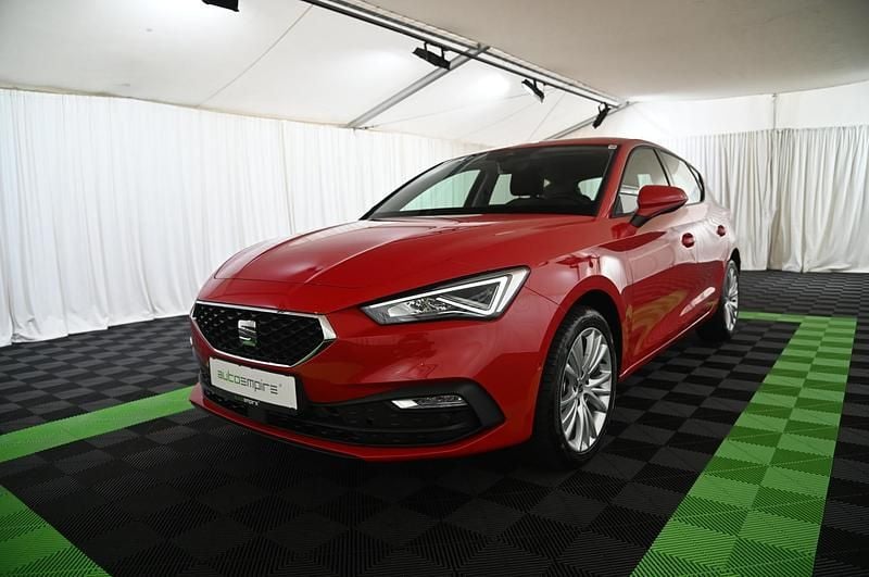 Gebraucht Seat Leon Style 110 PS (80 kW) 2023 Rot Limousine